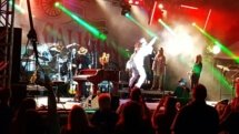 elton-d-jumping-santa_1_orig